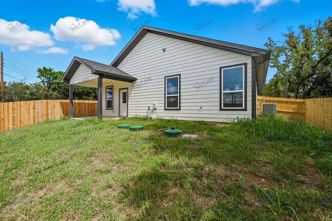 Building Photo - 4302 Mountain Hollow Dr