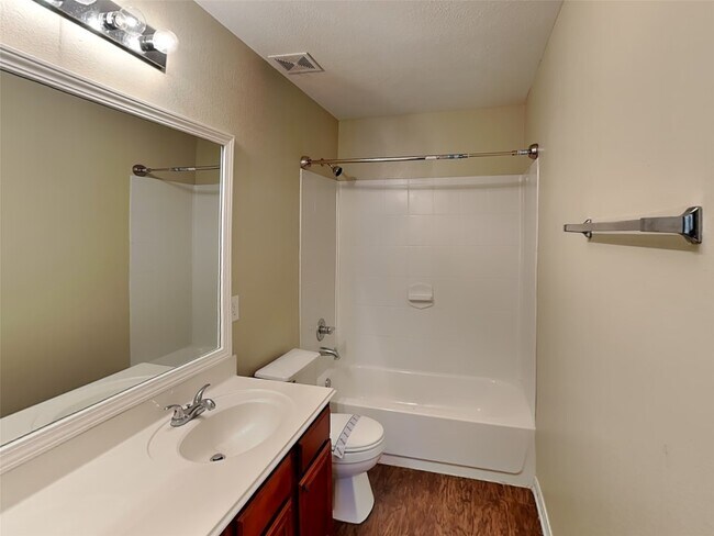 Building Photo - 18219 Rexine Ln