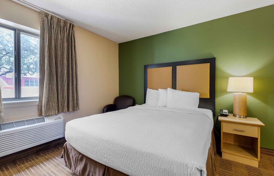 Building Photo - Furnished Studio-Atlanta - Alpharetta - No...