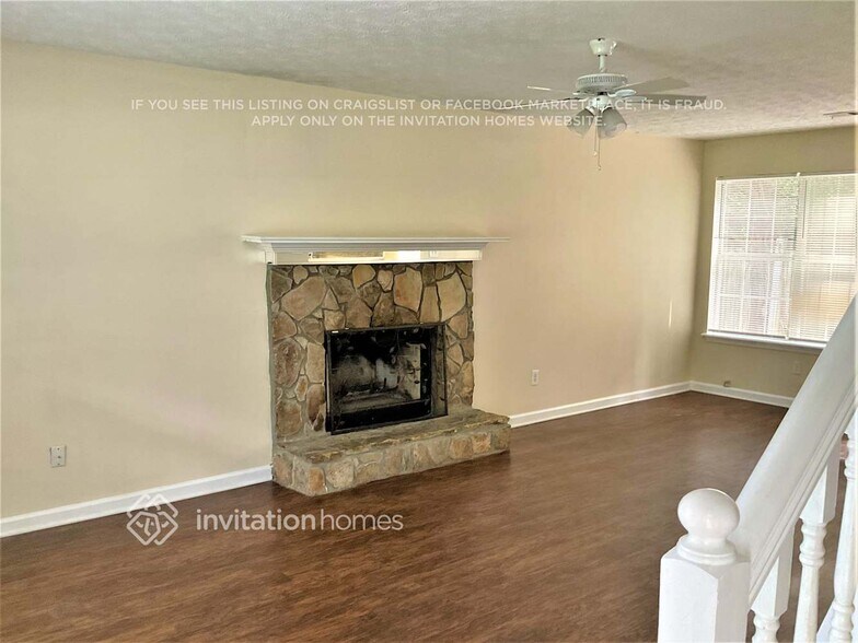 Building Photo - 4215 Perrinton Trail