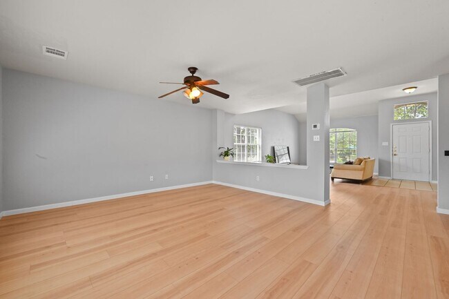 Building Photo - 2700 Cradle Rock Trl