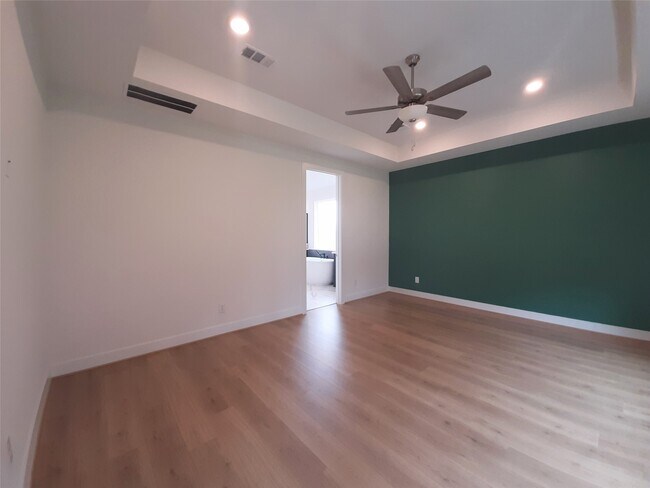 Building Photo - 8015 Allston Vlg Trl