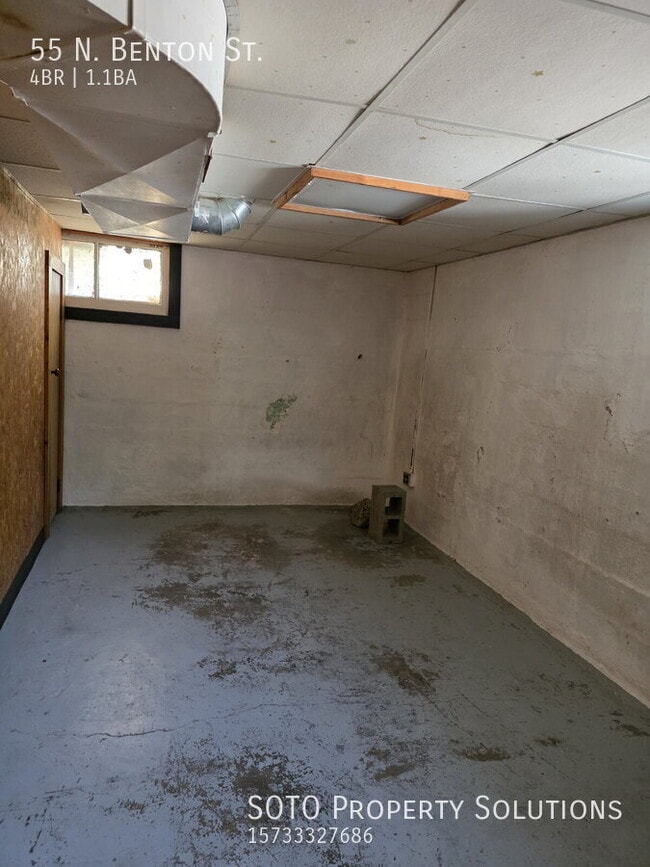 Building Photo - 55 N Benton St