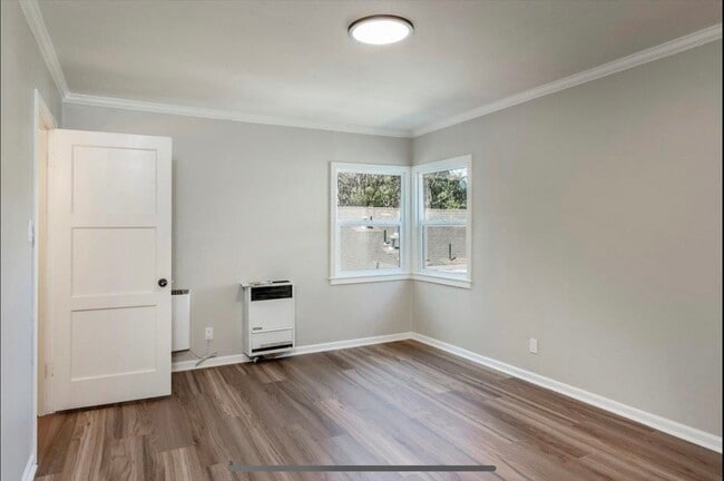 Building Photo - 911 Myrtle St