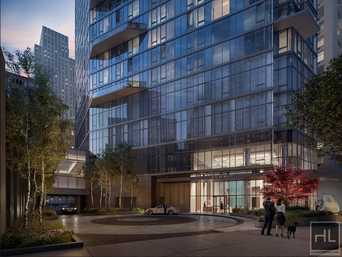 Building Photo - East 44th Street