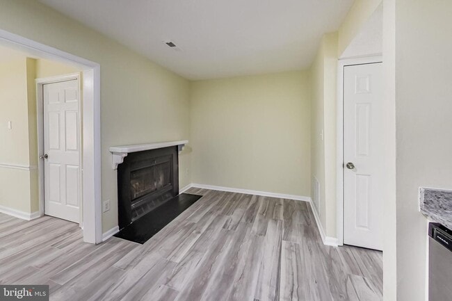 Building Photo - 18032 Olde Port Ln