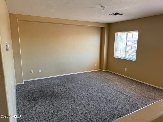 Building Photo - 12634 W Windrose Dr
