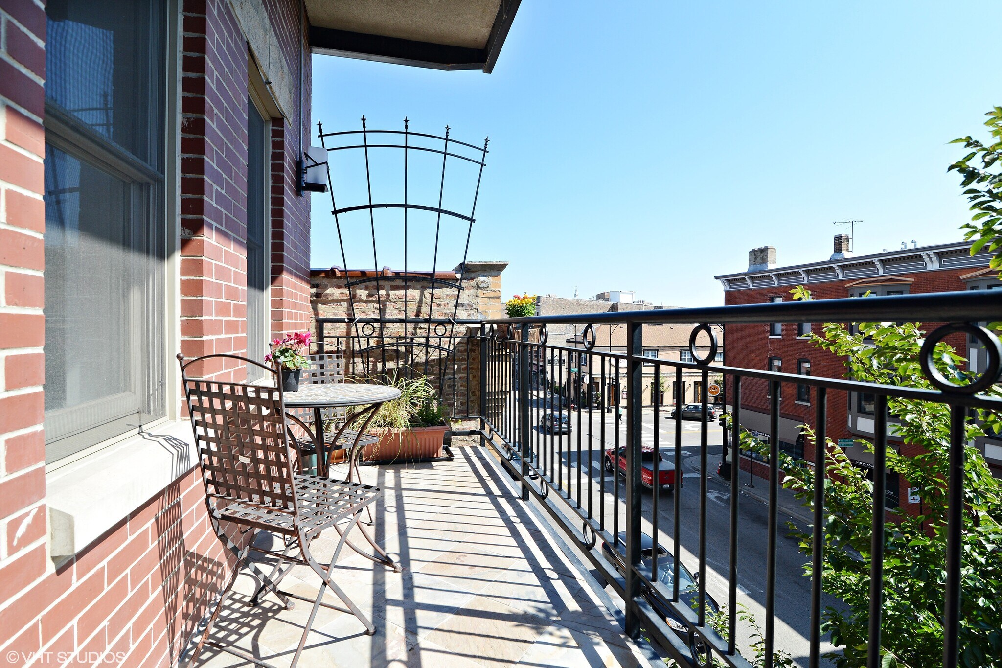 Building Photo - 1408 W Taylor St