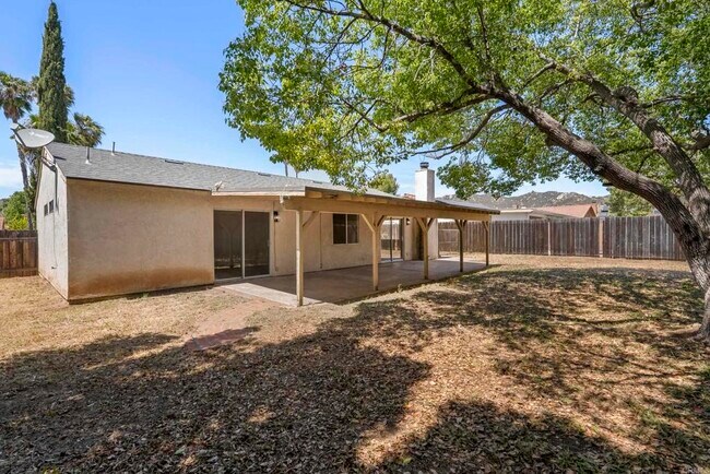Building Photo - 1726 Katy Pl