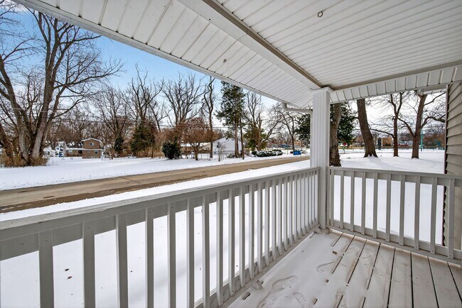 Building Photo - For Rent – 3 Bedroom Home | Section 8 Welcome