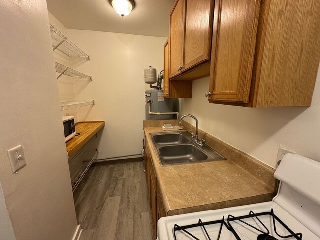 Building Photo - Pensacola - Warrington - 1 Bedroom, 1 Bathroom