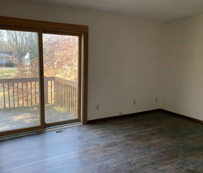 Building Photo - 2913 W Winterberry Ct