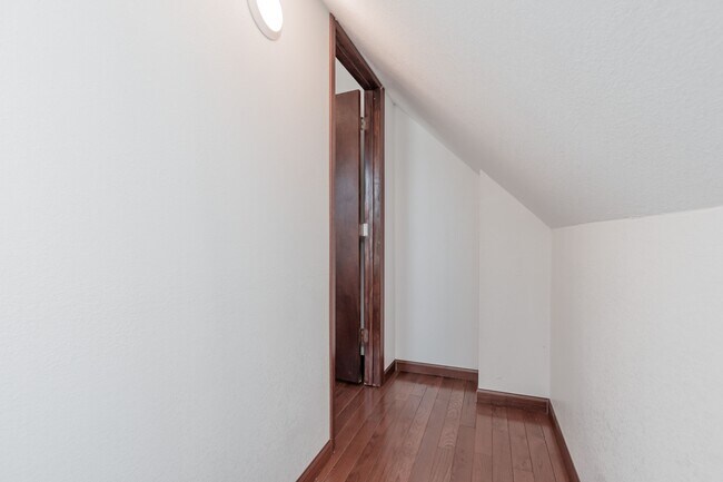 Closet Size - 1529 S 9th St