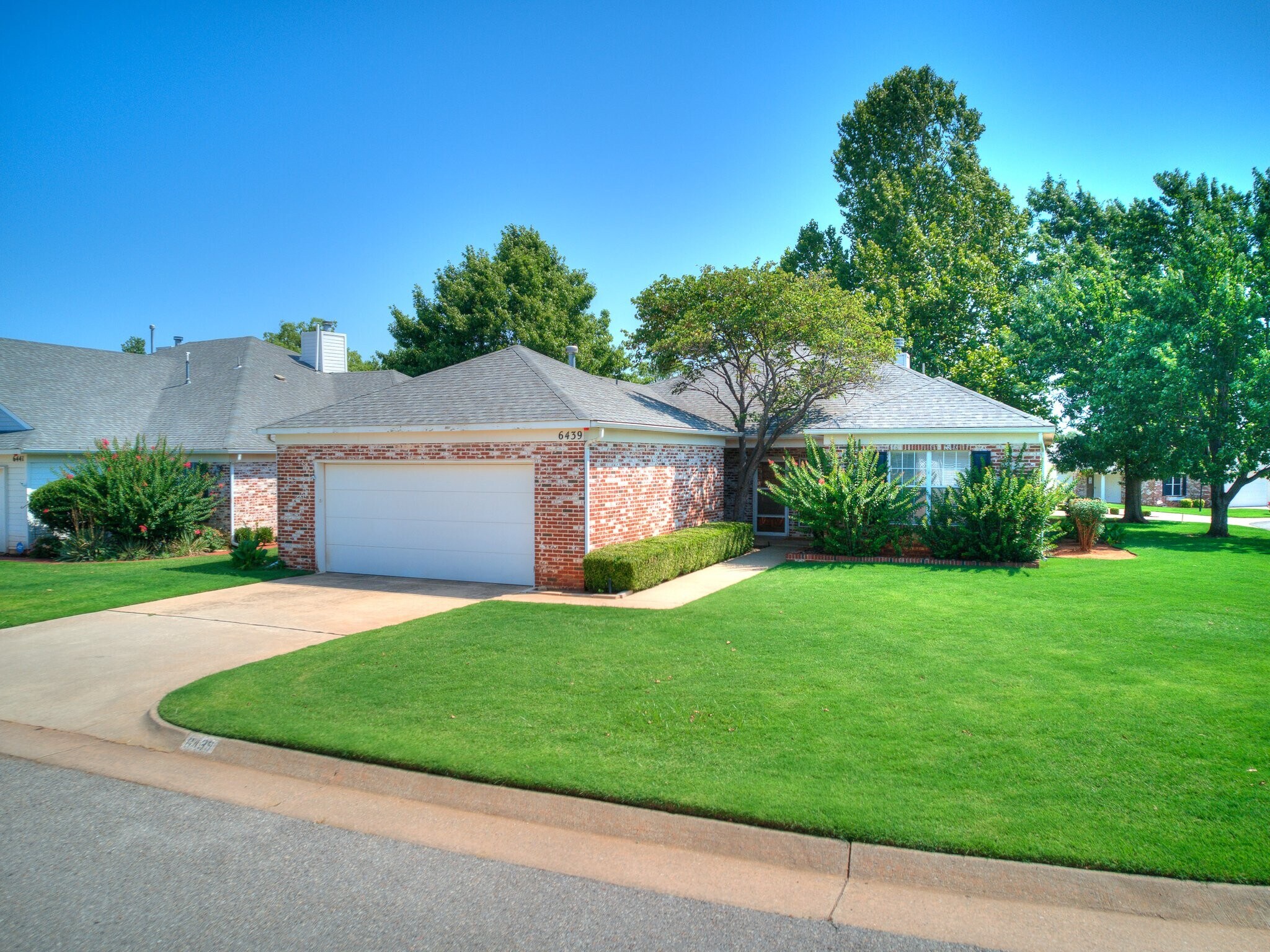 Building Photo - 6439 Masons Dr