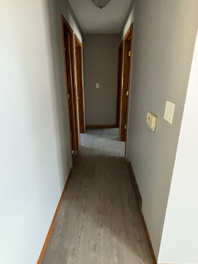 Building Photo - 3 Bedroom Home w/ Garage in Marion, IA