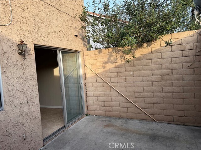 Building Photo - 349 Camarillo St