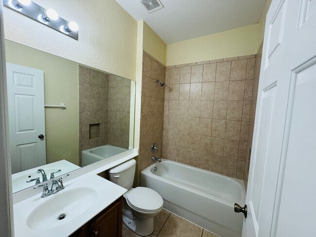Building Photo - Discover the epitome of modern living in t...
