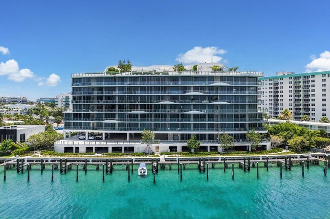 Building Photo - 1135 103rd St