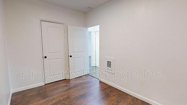 Building Photo - 1881 3rd St