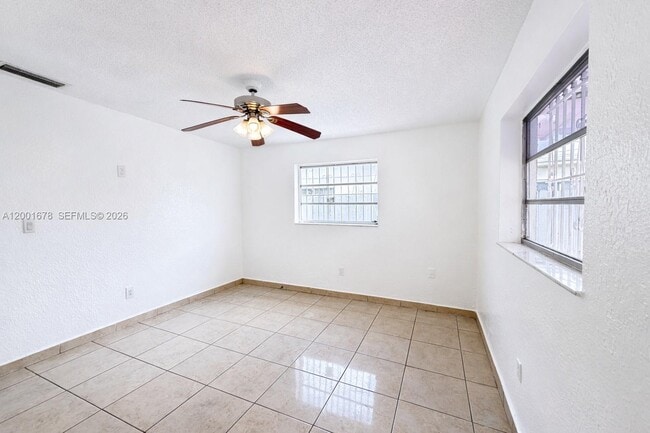 Building Photo - 1220 SW 78th Ave