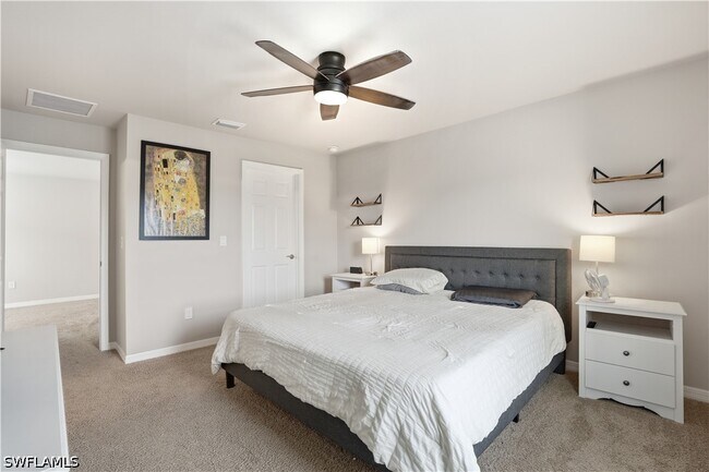 Building Photo - 15054 Wildflower Cir