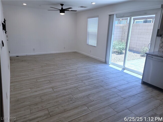 Building Photo - 338 Brockbank Pl
