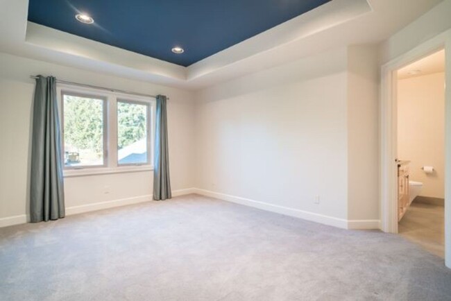 Building Photo - 6 MONTH LEASE Masterfully Designed Custom ...