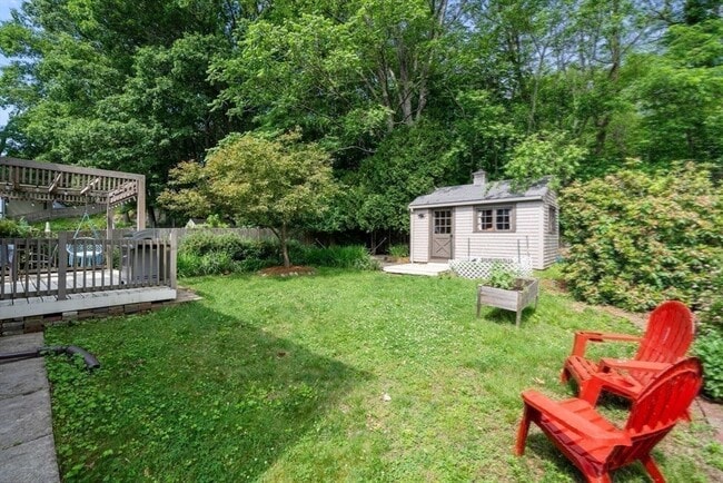 Building Photo - 31 Braeburn Rd