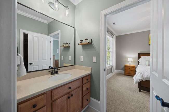 Building Photo - 107 Spears Creek Dr