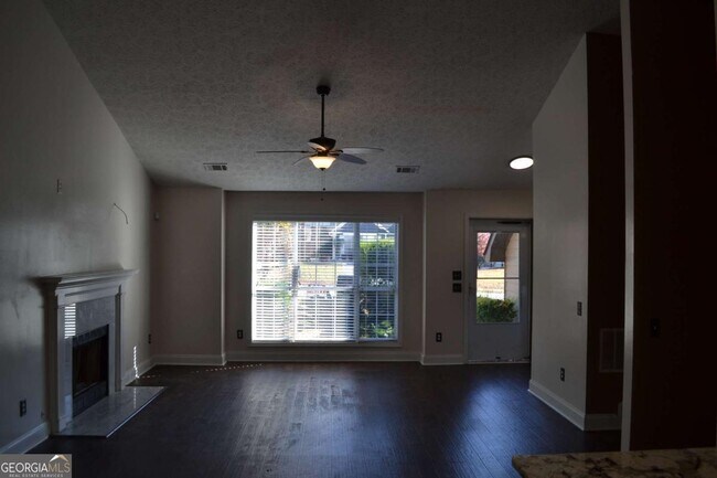 Building Photo - 2849 Arendel Dr