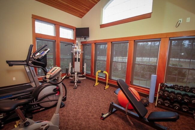 Building Photo - 2 Creeks Condominiums - Gated Community on Camas Meadows Golf Course