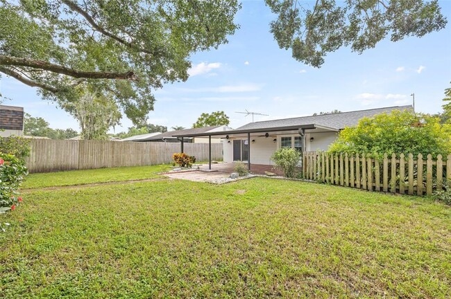 Building Photo - 2917 Burr Oak Dr