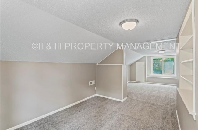 Building Photo - 8022 W 61st St
