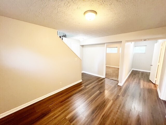 Building Photo - 3433 Maura Ln