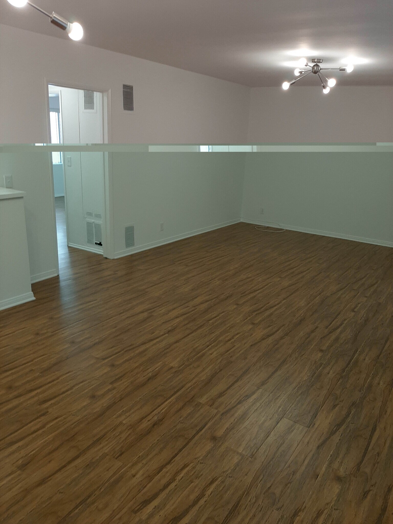 Building Photo - 14804 Dickens St