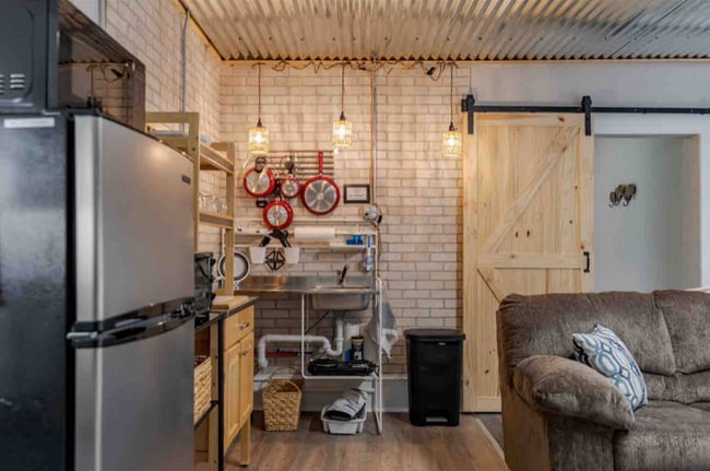 Building Photo - 404 N Washington St