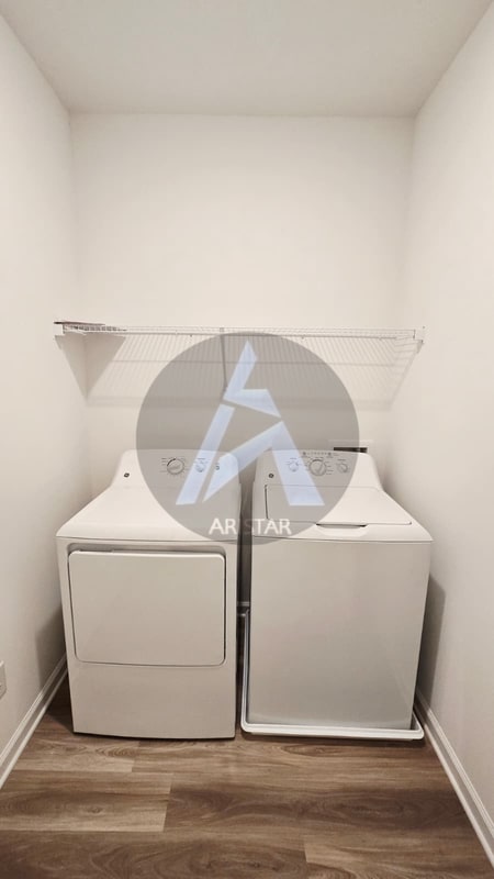 Building Photo - 3136 Marbella Cir