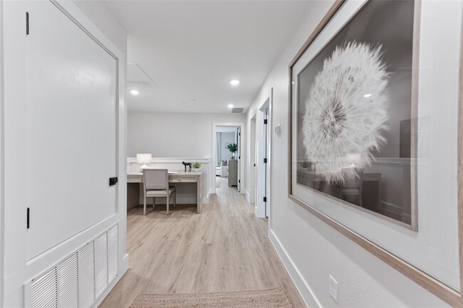 Building Photo - 9304 Felix Sparke Dr