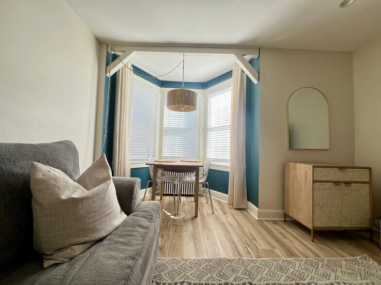 Building Photo - 157 Baileyville Rd