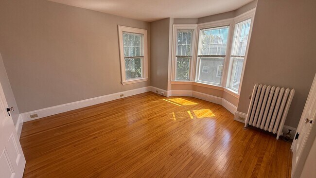 Building Photo - 665 Central Ave