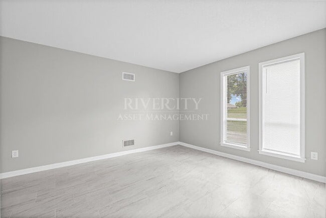 Building Photo - A Whitehaven Gem!!! Section 8 Welcomed !!!!!!!
