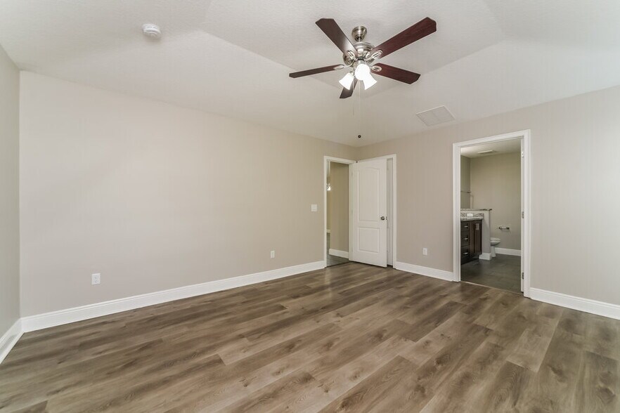 Building Photo - 155 Birmingham Dr