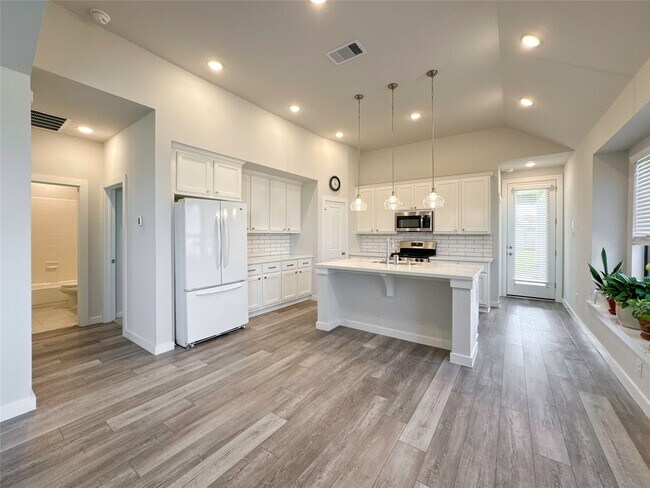Building Photo - 3205 Cornflower Coast Ct