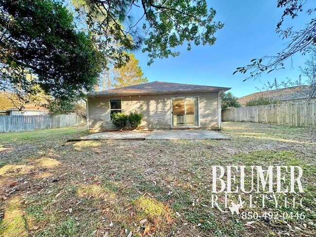 Building Photo - 7 mo Lease Charming Home with Spacious Backyard and Modern Upgrades Near NAS Pensacola
