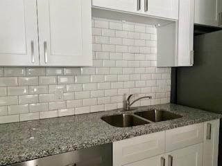 Building Photo - 8034 Antoine Dr