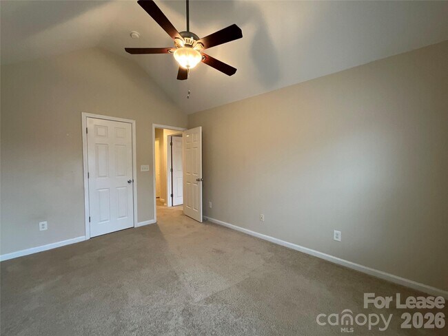 Building Photo - 2301 Trace Creek Dr