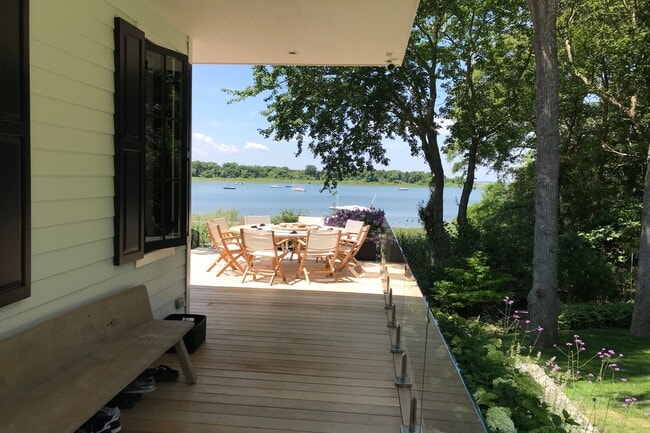 Building Photo - 51 Dumar Dr