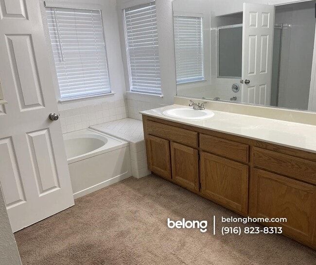 Building Photo - 8336 Lonely Hill Way