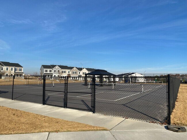 Building Photo - 5019 Arkose Dr