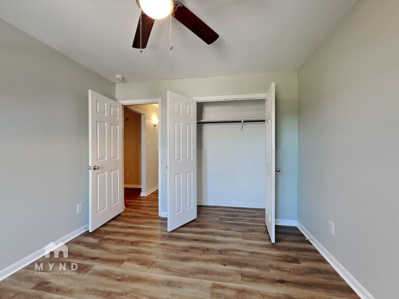 Building Photo - 3303 Allington Ct
